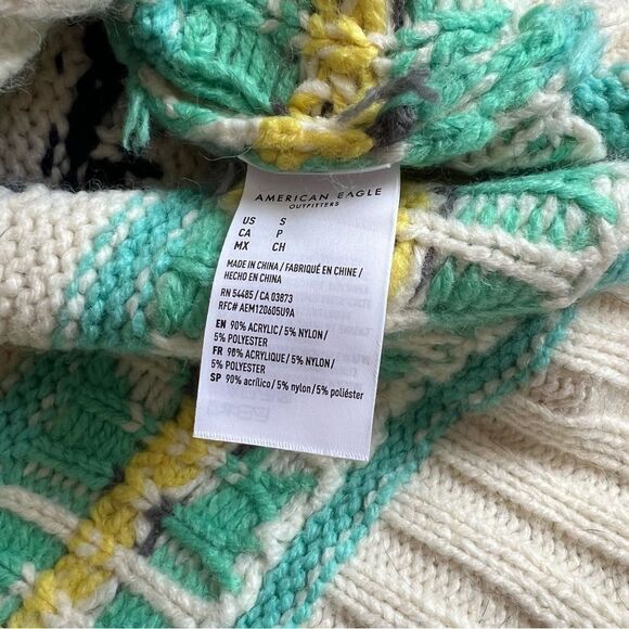 American Eagle Oversized Blue & Cream Mock Neck Fair Isle Sweater - Picture 10 of 10